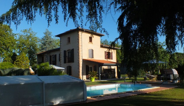 2 - Le Clos de Gèles, cosy house with swimming pool