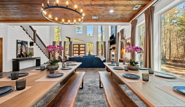 2 Luxe Cabins | Game Rooms | Hot Tubs | Sleeps 43