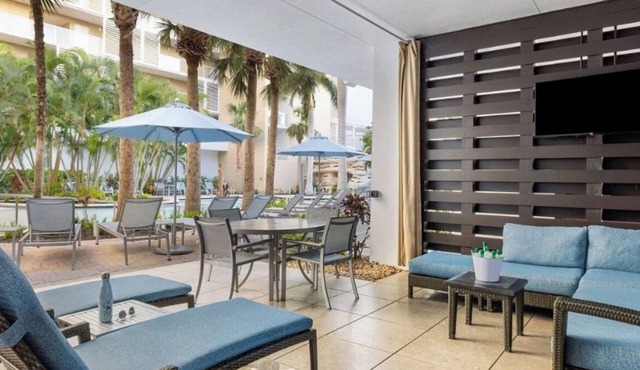 2 Marco Island Crystal Shores Beachfront Resort!