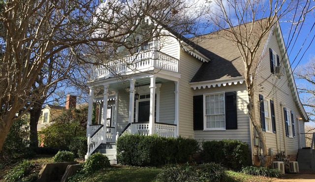 2 Melinda’s Garden Apt