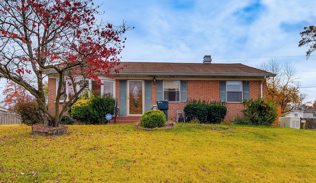 2 Mi to APG: Edgewood Family Home w/Fenced Yard