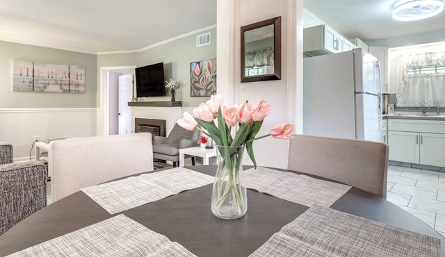 < 2 Mi to Beach: Cozy Cottage w/Patio on Cape Cod