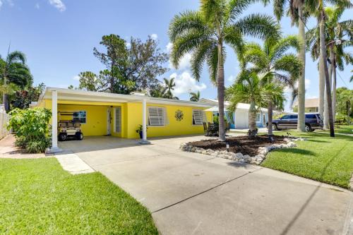 2 Mi to Bradenton Beach Water-View Home with BBQ