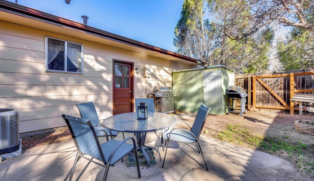 2 Mi to Citadel Mall: Home w/Furnished Patio!