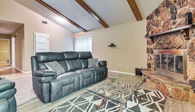 2 Mi to Denton Square! Spacious Home w/Backyard