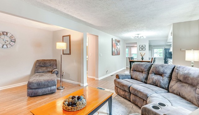~ 2 Mi to Downtown: Bright Apt in Lansing!