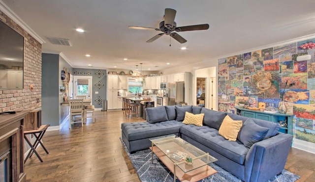 2 Mi to Downtown: Luxe Greenville Retreat!