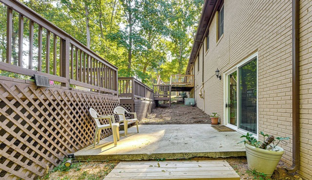2 Mi to Dtwn Monroe near Wingate: Cozy Apt w/Patio
