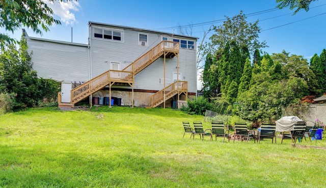 2 Mi to Dtwn: Scranton Studio w/Large Yard