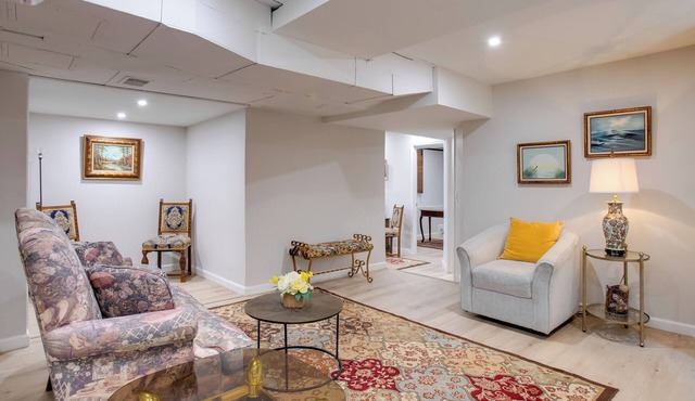 2 Mi to Dtwn: Walkable Cheesman Park Apt