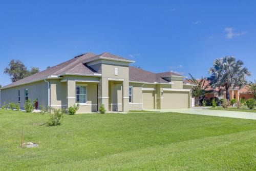 2 Mi to Golf! Punta Gorda Gem with Pet-Friendly Yard