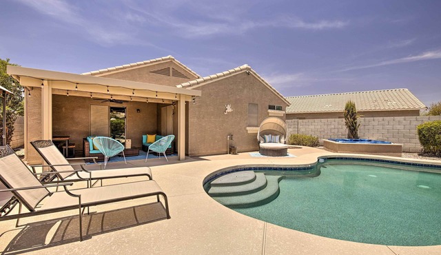 2 Mi to Goodyear Ballpark! 'Desert Beach House'