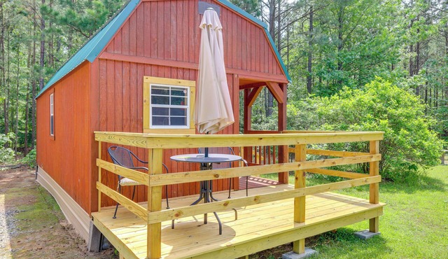2 Mi to Greers Ferry Lake Boat Ramp! Cozy Studio
