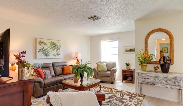 2 Mi to Hobe Sound Beach Townhome with Lanai