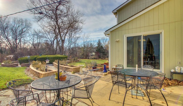 2 Mi to KU Campus: Group Getaway w/Patio & Garden