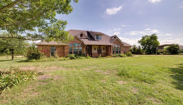2 Mi to Lake Lavon: Countryside Retreat on 6 Acres