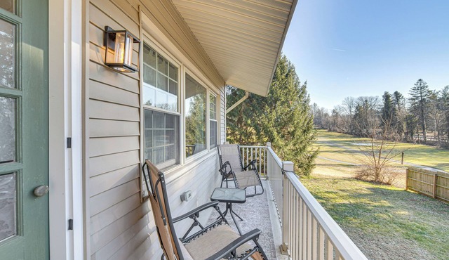 2 Mi to Lancaster City Center: Quiet Family Home