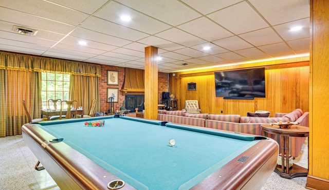 2 Mi to Main St Thomasville: Family Home w/Games