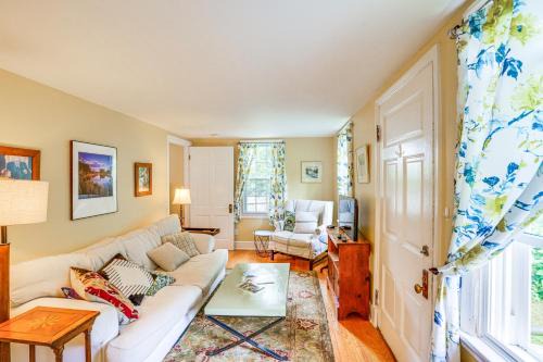 2 Mi to Norman Rockwell Museum Stockbridge Apt!