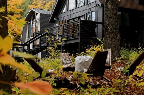 2 Mi to Nubs Nob Resort All-Season Michigan Haven
