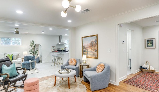 2 Mi to Ole Miss Modern Home in Historic District