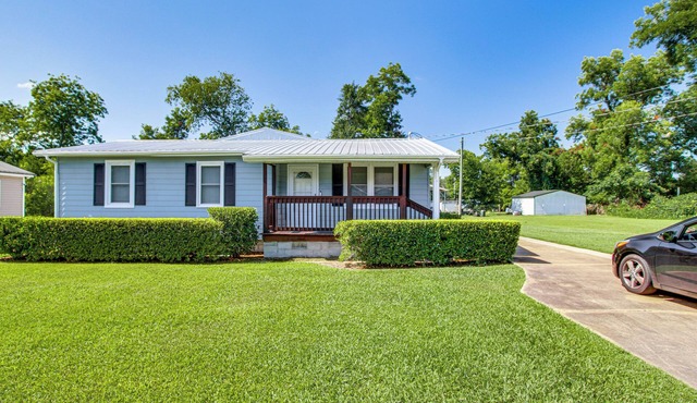 2 Mi to Shops & Eats: Family Home in Donalsonville