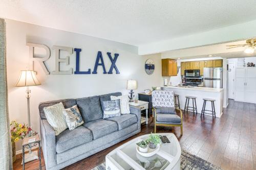 2 Mi to Silver Dollar City Reed Springs Condo