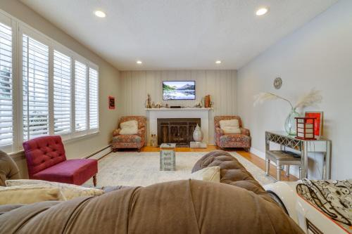 2 Mi to Talcott Mtn Trails Spacious Family Home