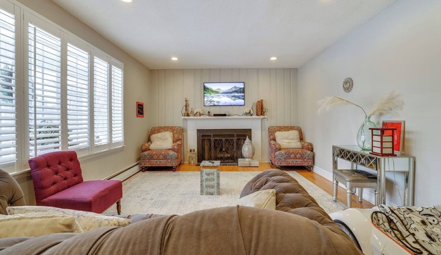 2 Mi to Talcott Mtn Trails: Spacious Family Home