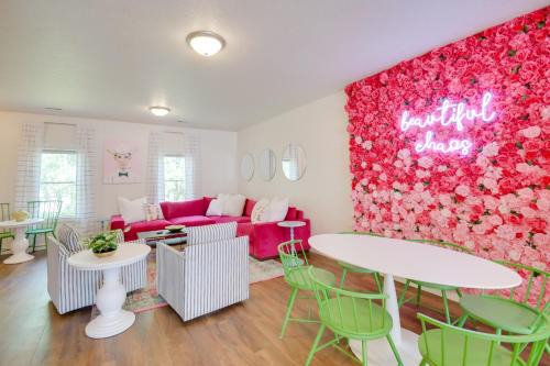 2 Mi to TBK Bank Sports Complex Townhome with Patio