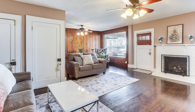 2 Mi to UA! Family-friendly Getaway w/Patio