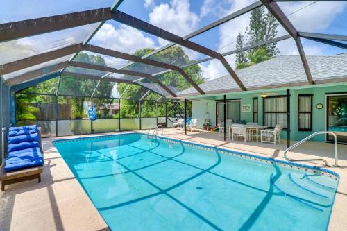 2 Mi to Water Sebastian Home with Pool!