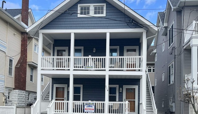 2 MINUTE WALK TO BEACH IN OCEAN CITY-GREAT LOCATION!