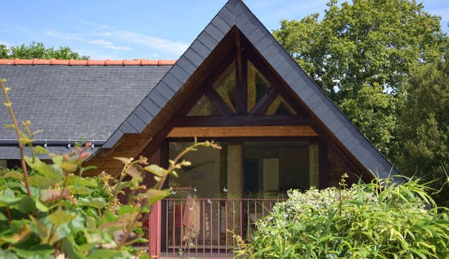 2 Minutes de la Mer. Logement Avec Terrasse, Patio Végétal. Idéal Pour Famille