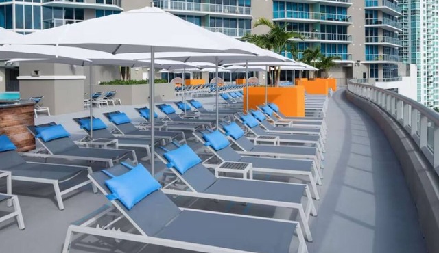 2 Modern Studio Units | Steps from MetroMover, Dining & Downtown Miami