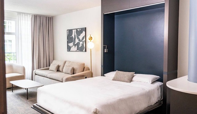 2 Modern Suites Perfect for Exploring Old Montreal Near Notre-Dame Basilica