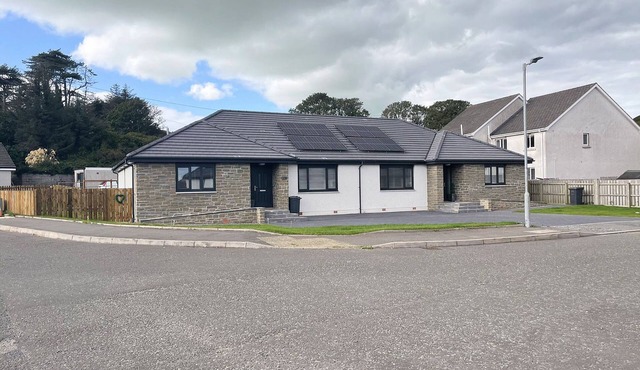 2 Mote View- UK37496