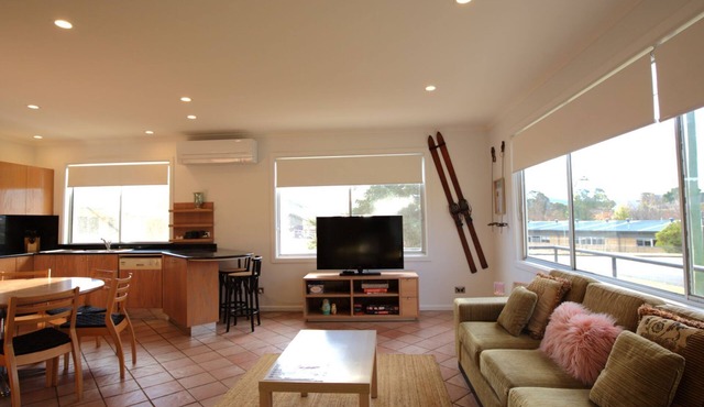 2 Munyang Street - Located in the heart of Jindabyne