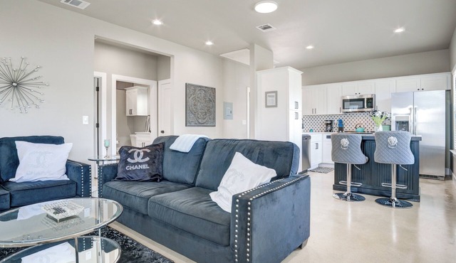 #2 New Modern Luxury Cottage