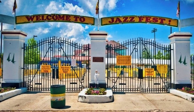 2-NIGHTS OPEN for JAZZ FEST! OUR 1B/1B is PERFECT for your STAY! PARKING Avail!