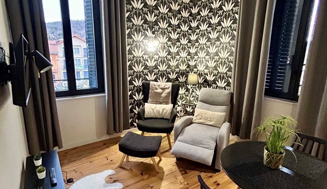 2-person air-conditioned 1-bedroom apartment near Aïga Resort Grand Suchet 201