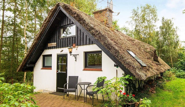 2 person holiday home in Ejstrupholm-By Traum