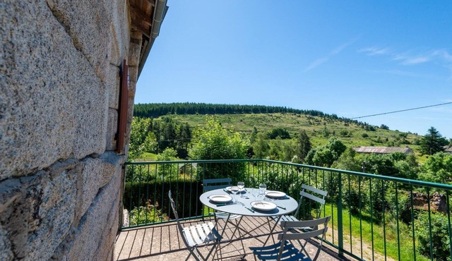 2-person rental in Les Badieux