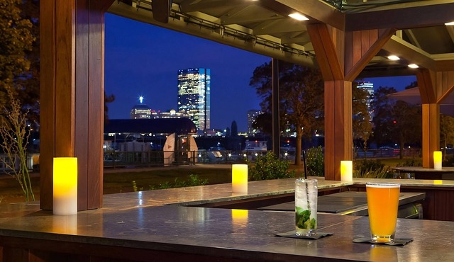 2 Pet-Friendly Units! w/Pool, Close to USS Constitution Museum, Charlestown!