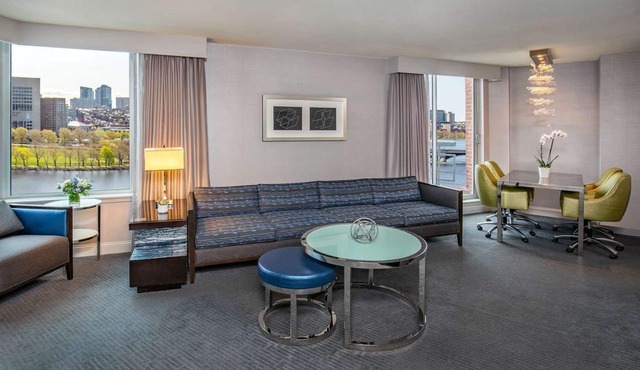 2 Pet-Friendly Units! w/Pool, Close to USS Constitution Museum, Charlestown!