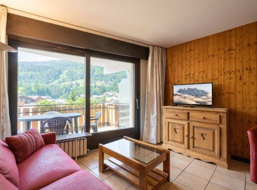 2 Pièces, Proche Commerces & Télécabines, Garage, Ascenseur - FR-1-304-12