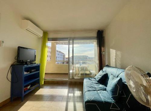 2 pièces cabine proche des plages, parking, clim - FR-1-338-487