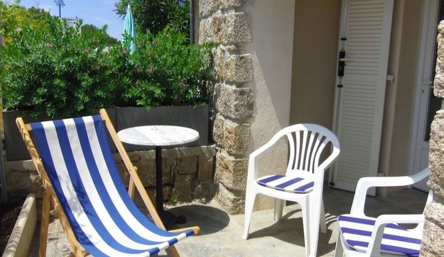 2 Pièces, Climatisé, à 150 m de la Plage, Tout Confort Pour 4 Personnes