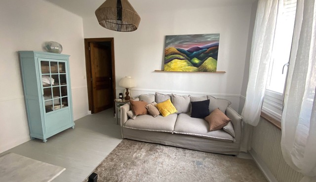 2 Pièces Proche Commerces et Gare de Sucy