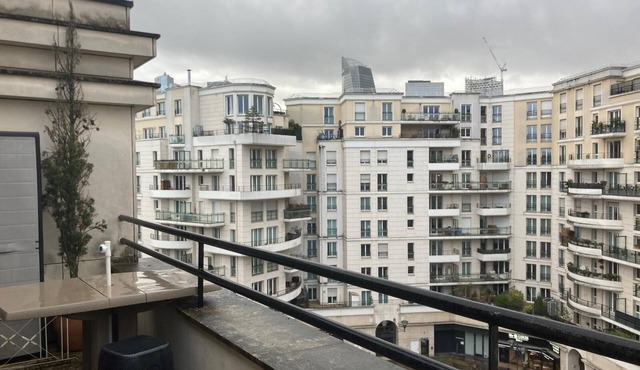 2 Pièces Proche Transports, 20min de Paris